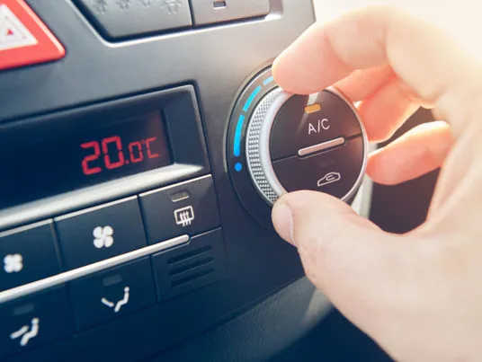Ricarica del climatizzatore di auto a Verona