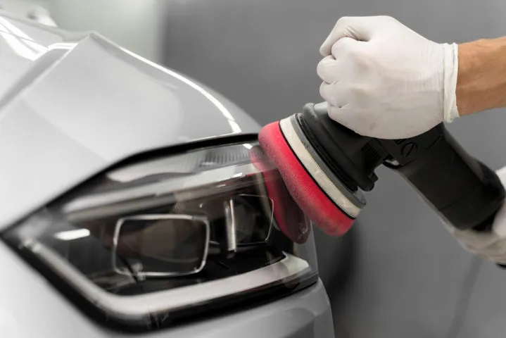 Lucidatura fari dell'auto a Verona da RCS